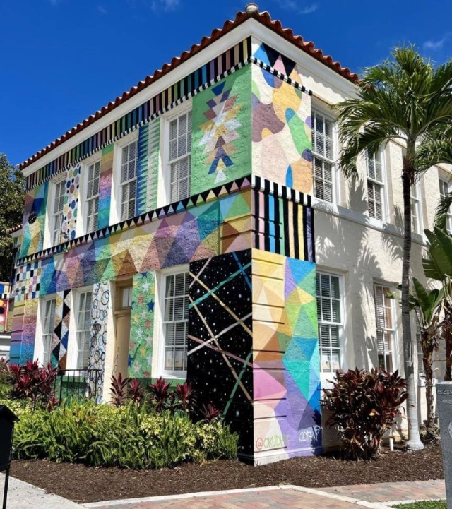 Lake Worth Art Facade