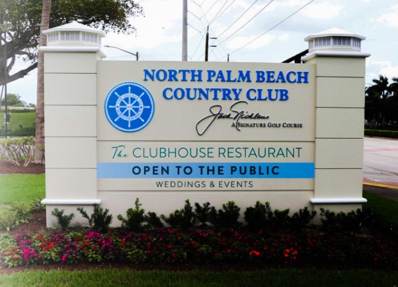 North Palm Beach Country Club - Championship golf and dining