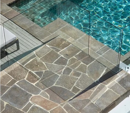 Flagstone Pool Deck with Glass Railings - Custom Pattern