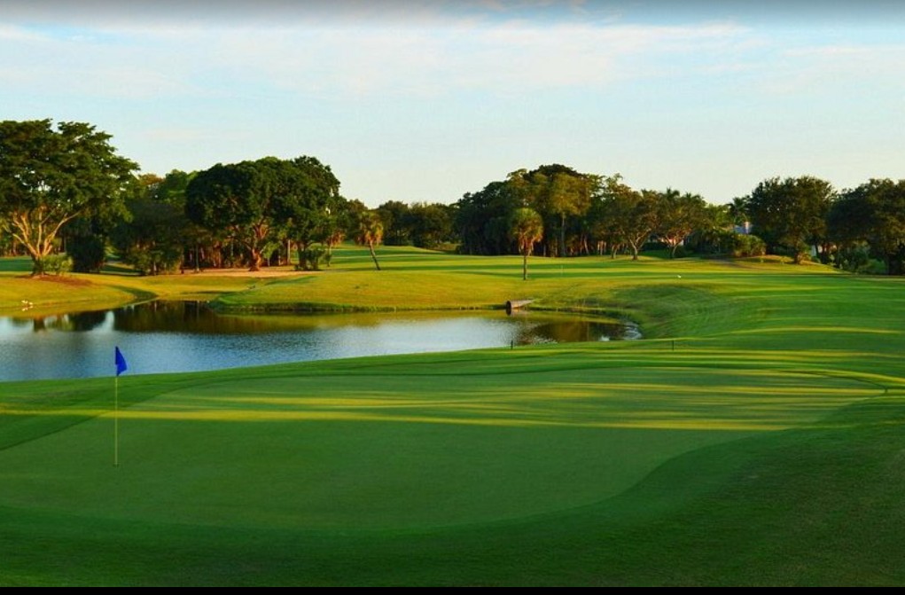 Village Golf Club Championship 18-Hole Course with Water Hazards