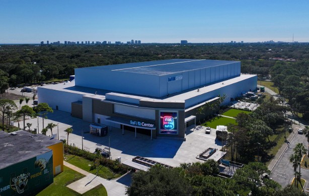 SoFi Live Center Palm Beach Gardens