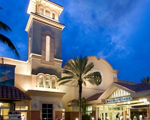 Wellington Town Center Mall Evening Architecture